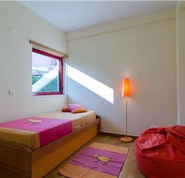 5 Bedroom Villa with Pool and Marina views in Albufeira Marina, Sleeps 9-10